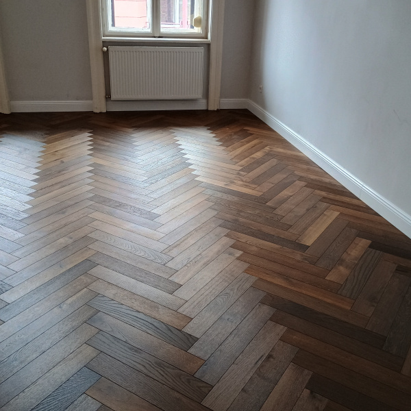 Herringbone Engineered Parquet